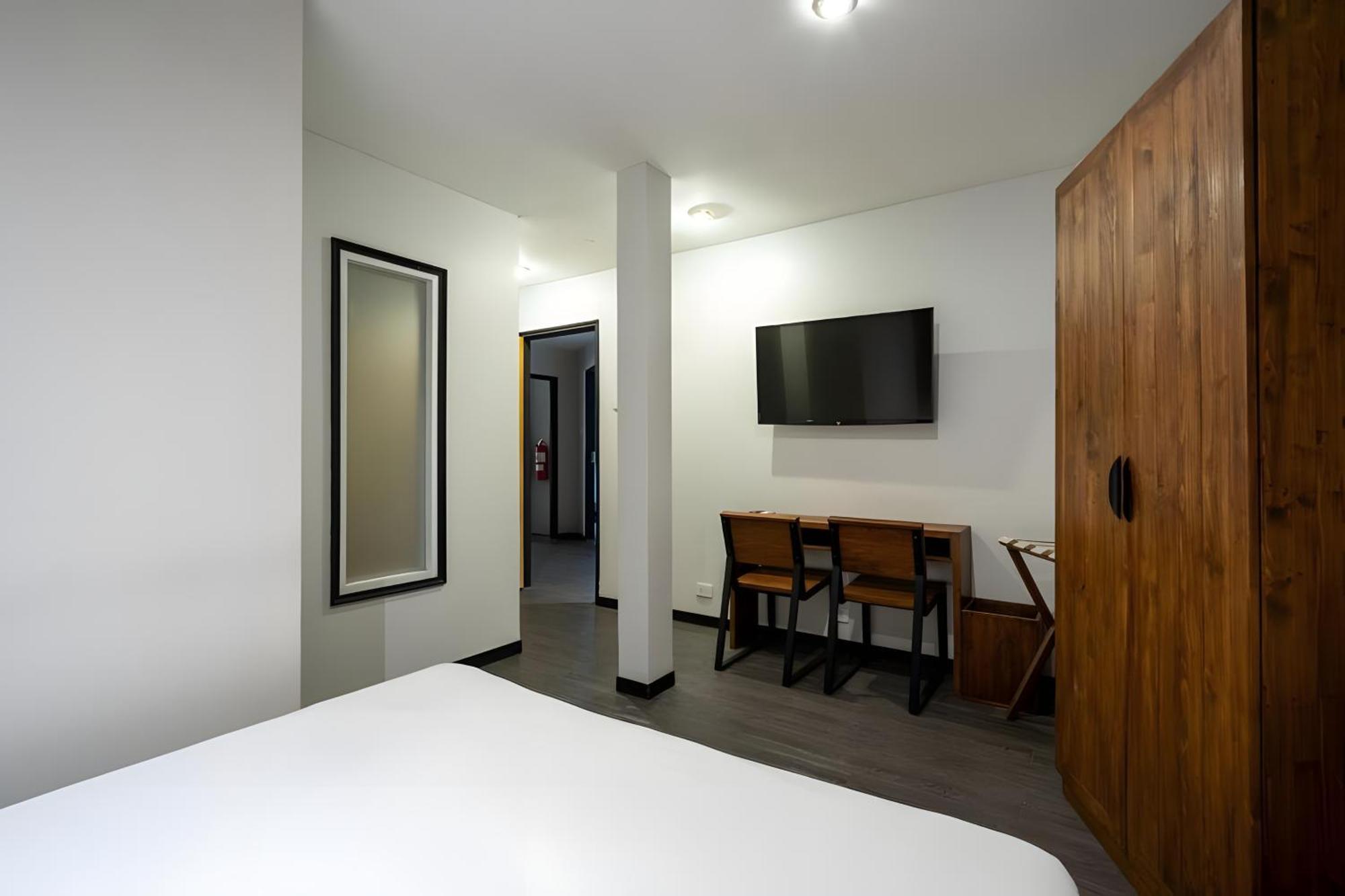 Go Inn Sukhumvit Soi 20 Bts Asok 曼谷 外观 照片