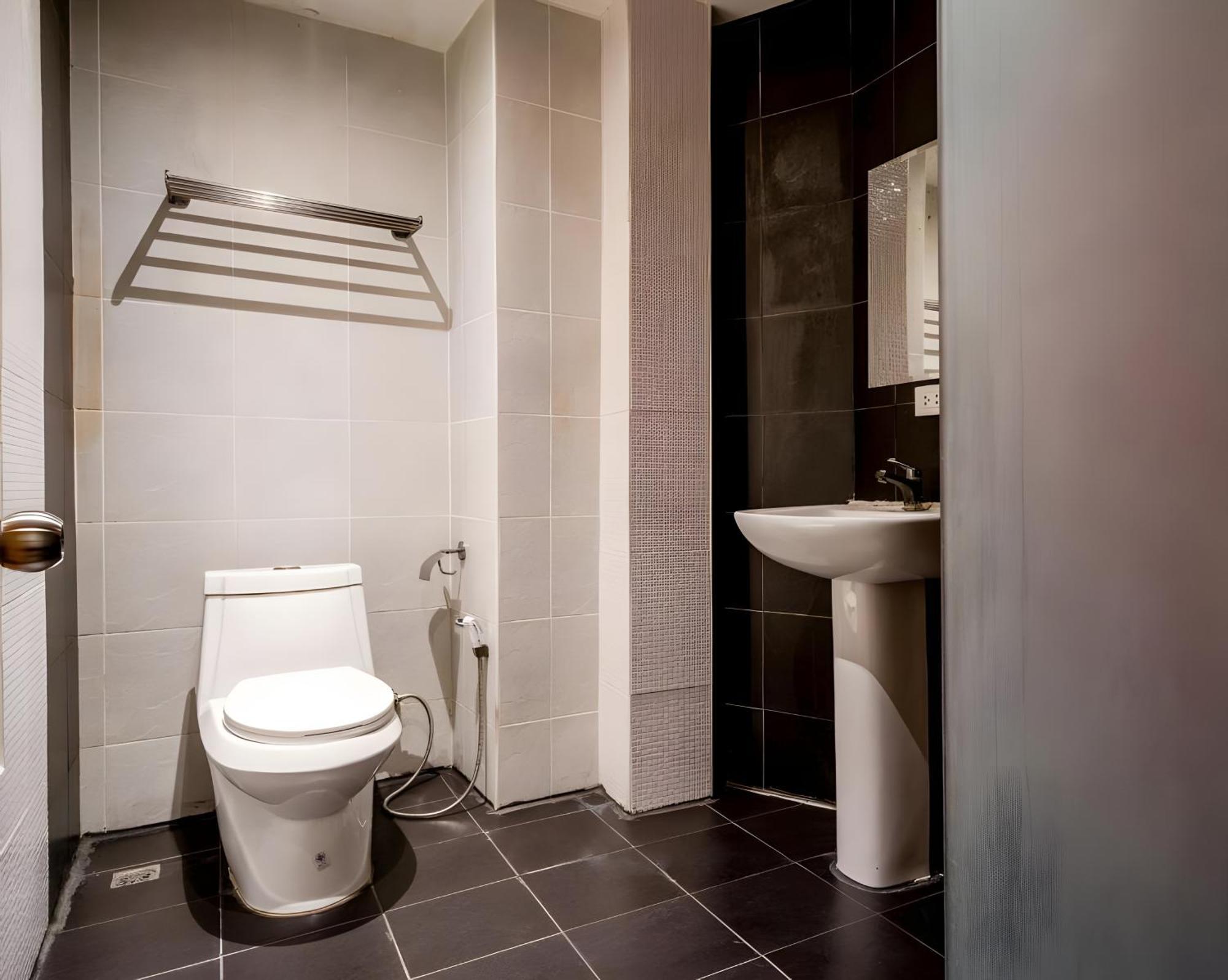 Go Inn Sukhumvit Soi 20 Bts Asok 曼谷 外观 照片